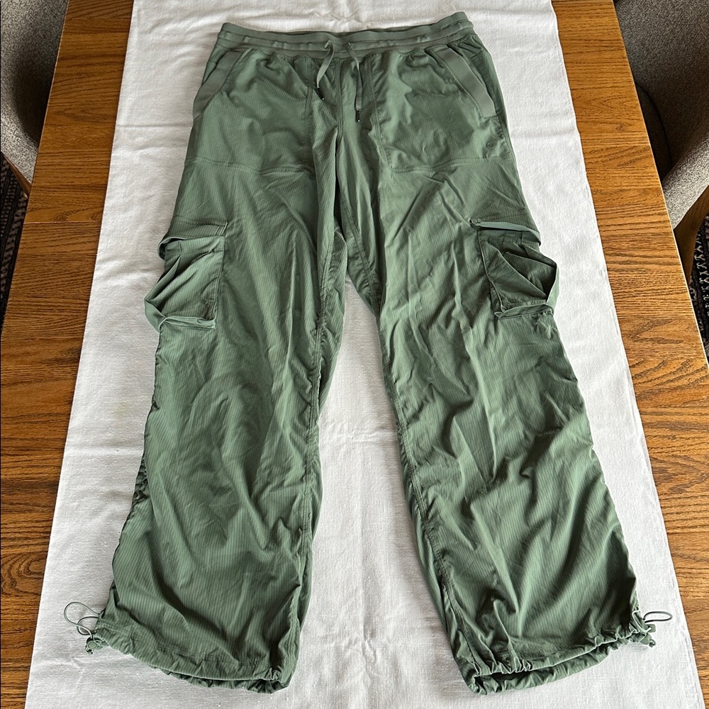 Lululemon Dance Studio Cargo Pant Grey Eucalyptus L